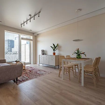 Cozy With Huge Terrace Вильнюс