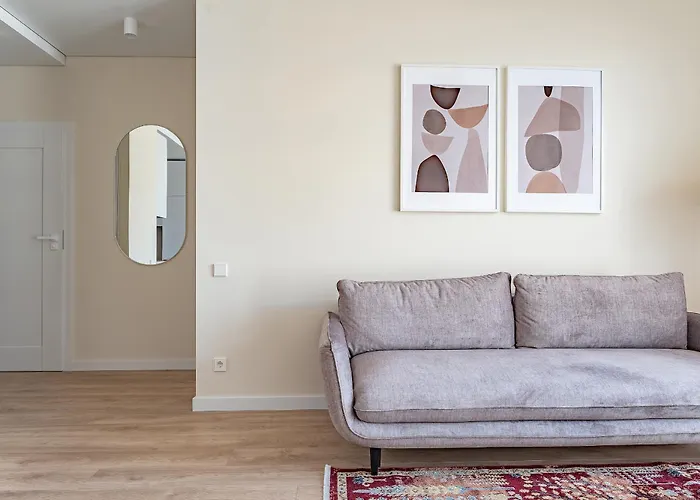 Cozy With Huge Terrace Διαμέρισμα *