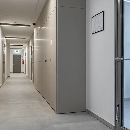 شقة Cozy With Huge Terrace *